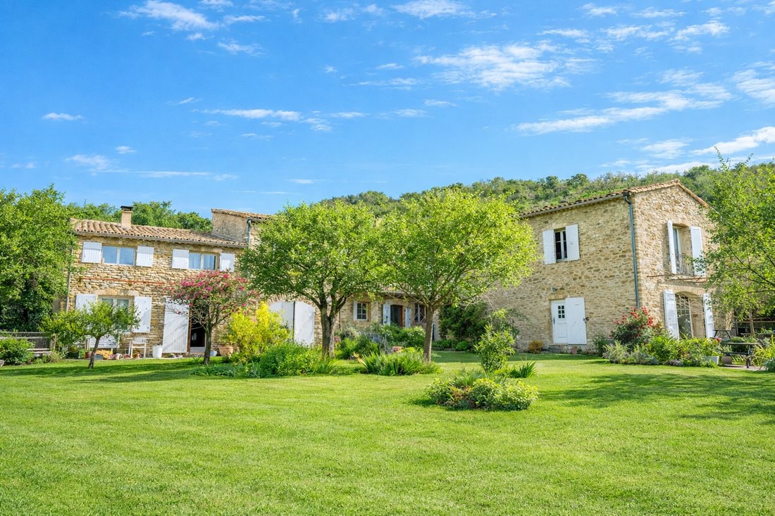 House in Grignan, Auvergne-Rhône-Alpes, France 1 - 15735894