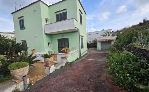 Villa a Ischia, Campania, Italia 1