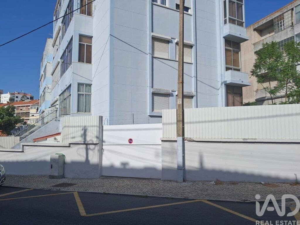 Apartment in Almada, Cova da Piedade, Pragal e Cacilhas, Setubal, Portugal 2 - 16903707