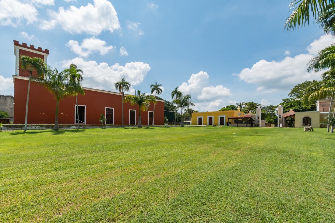Farm Ranch in Oxtapacab, Yucatan, Mexico 5 - 16901272