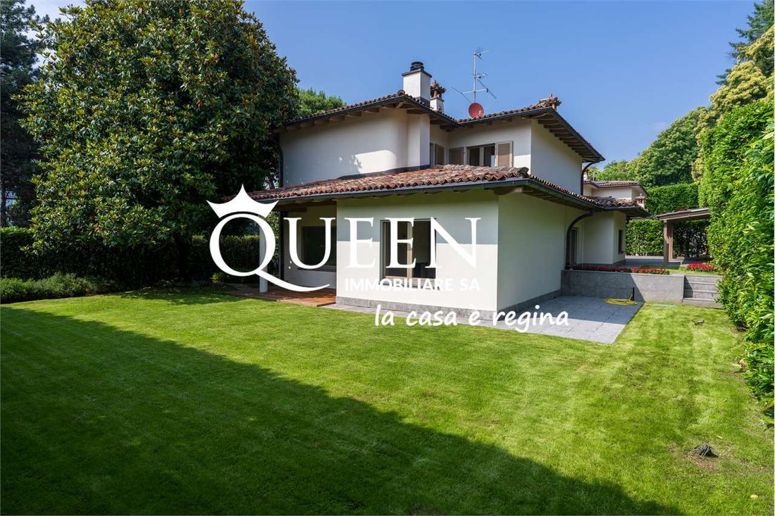 Montagnola: 5.5 Room House, 250 Sqm, Garden, Privacy