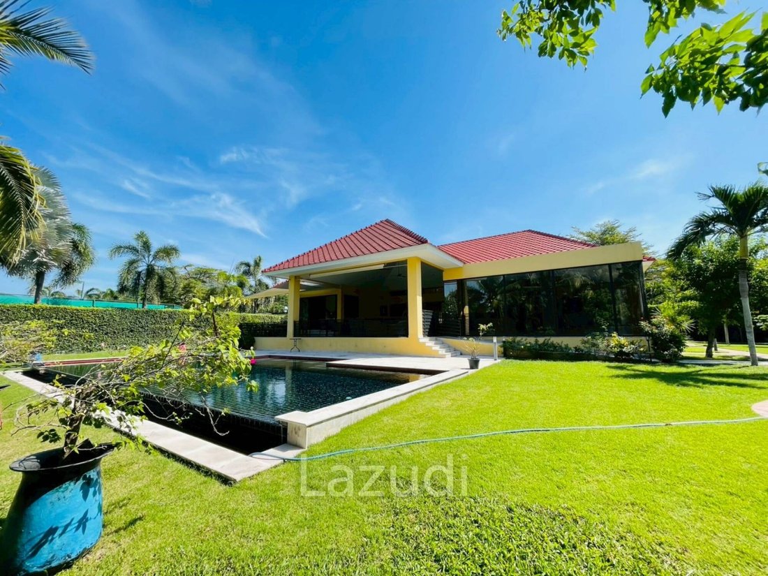 Villa in Hin Lek Fai, Prachuap Khiri Khan, Thailand 2 - 16903393