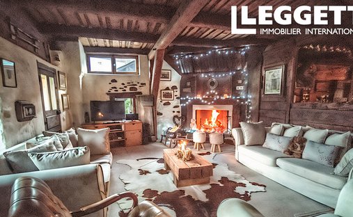 Chalet in Puy-Saint-Pierre, Provence-Alpes-Côte d'Azur, France 1