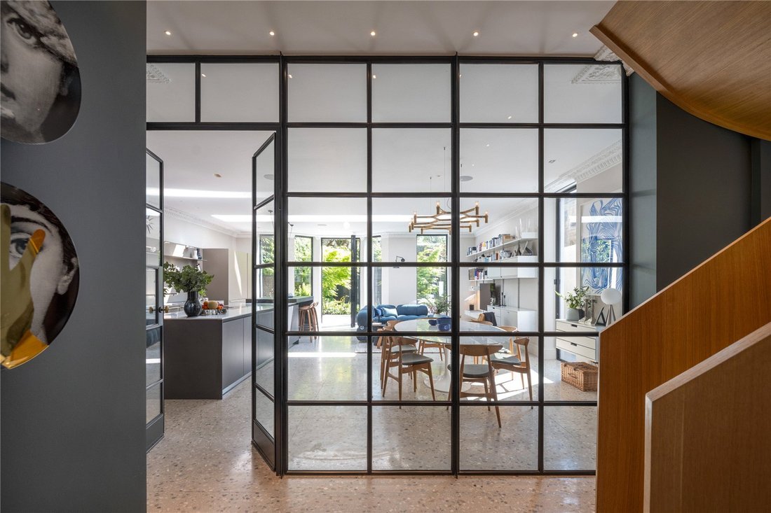 Apartment in Primrose Hill, Camden, England 3 - 16899039