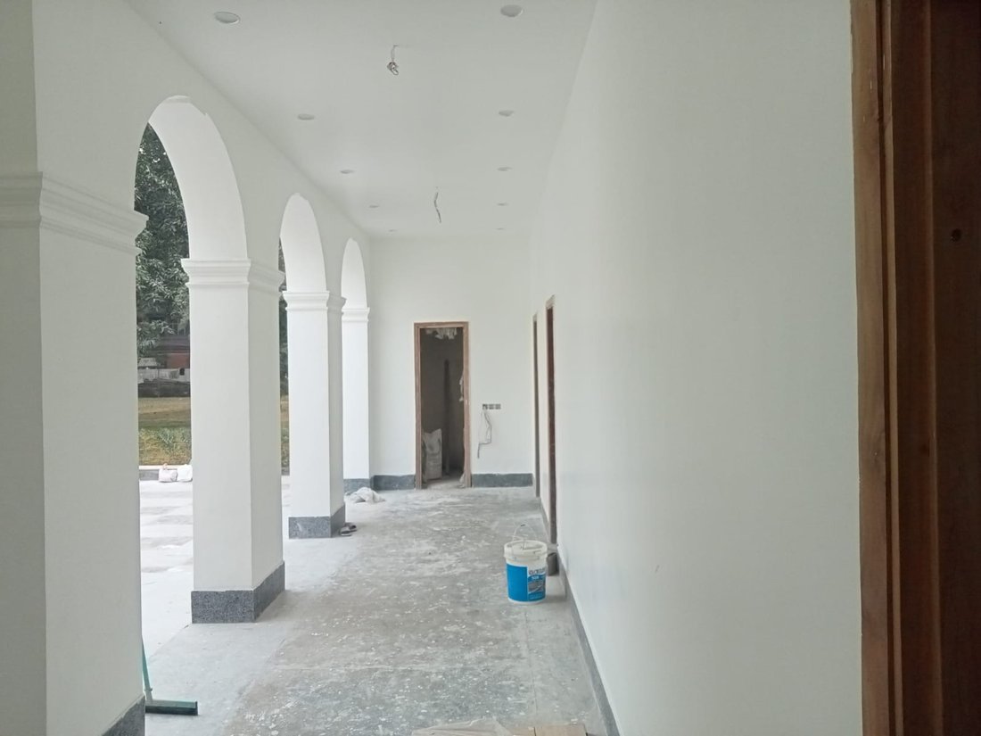 Bungalow in New Delhi, Delhi, India 2 - 16902420