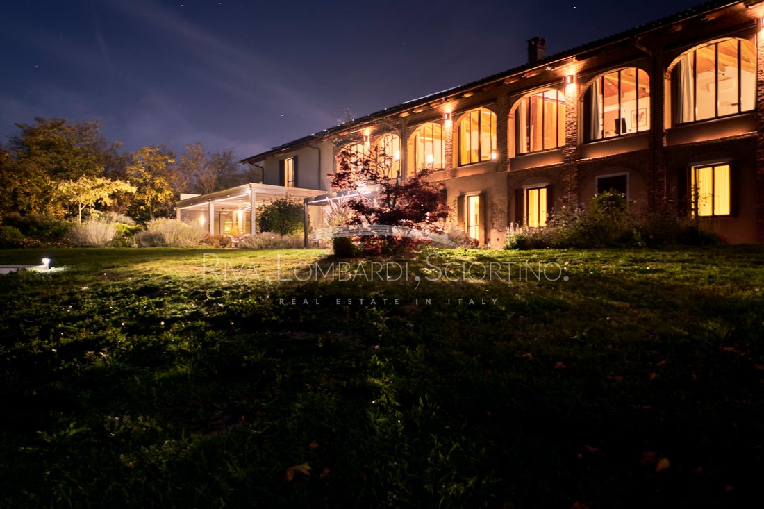 Villa in Montiglio, Piedmont, Italy 2 - 16902605