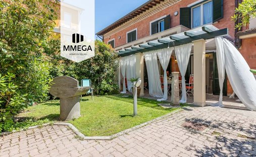 Villa in Tonfano, Pietrasanta, Italien 1
