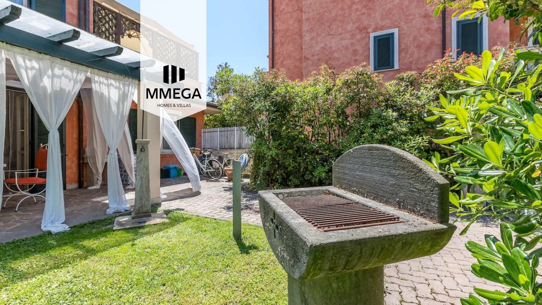 Villa in Tonfano, Pietrasanta, Italy 4 - 16220529