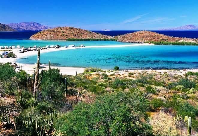 Oceanfront Beach In Playa El Requesón, Baja California Sur thumbnail 6