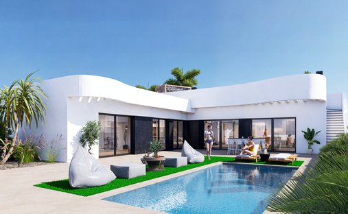 Villa in Orihuela, Valencian Community, Spain 1