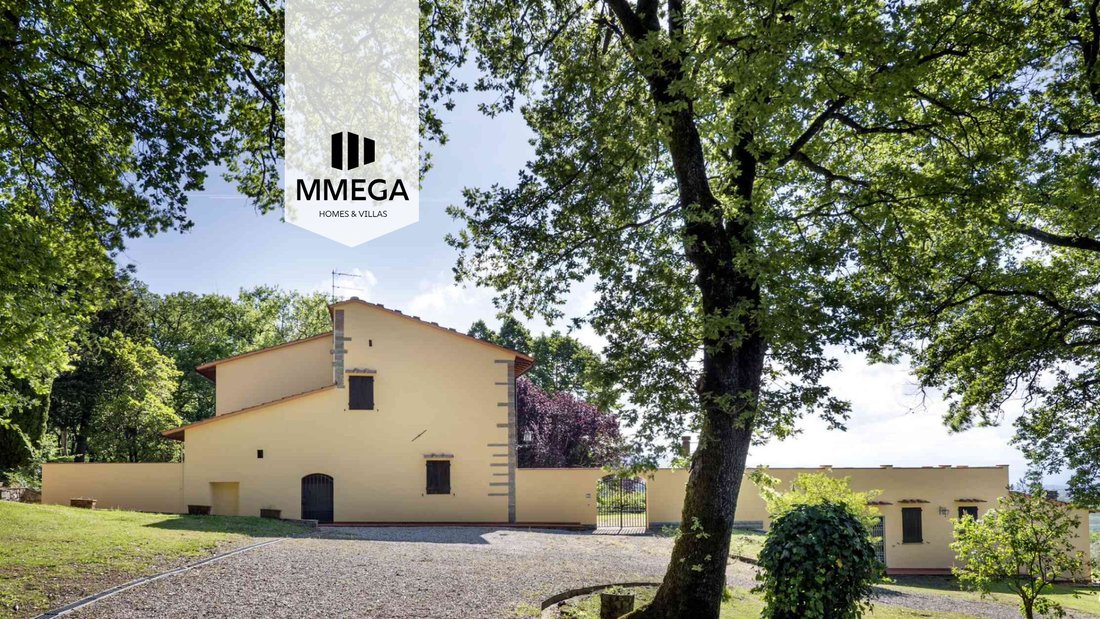 Villa in Scarperia e San Piero, Tuscany, Italy 2 - 16859126