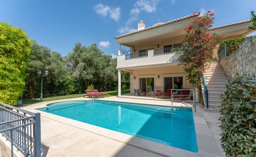 Villa en Santa Bárbara de Nexe, Algarve, Portugal 1
