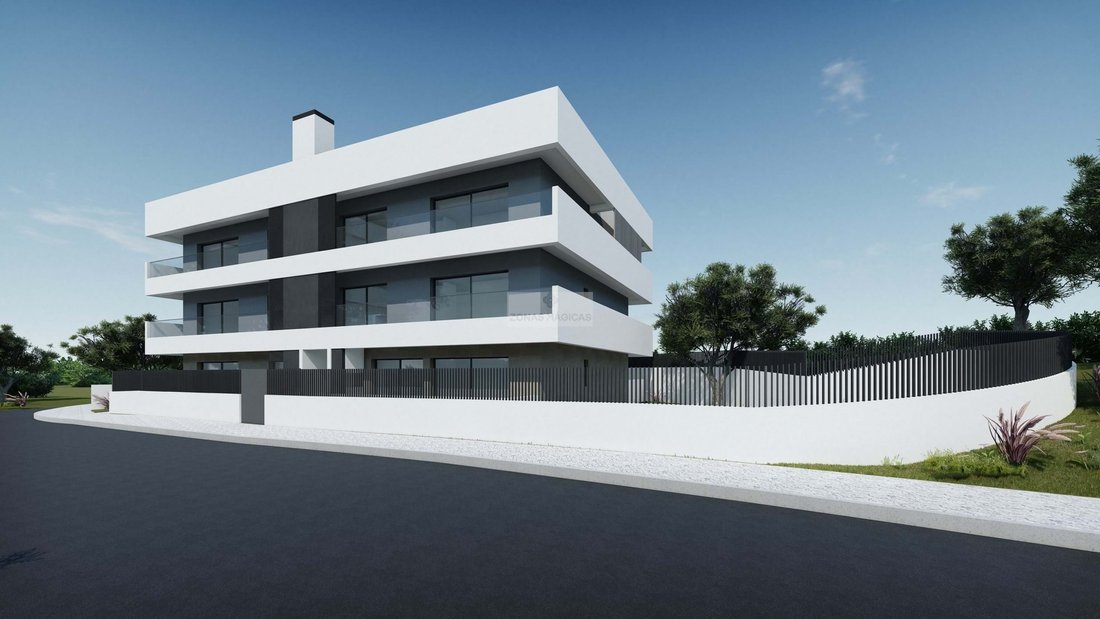 Apartment in Mexilhoeira Grande, Algarve, Portugal 1 - 16904298
