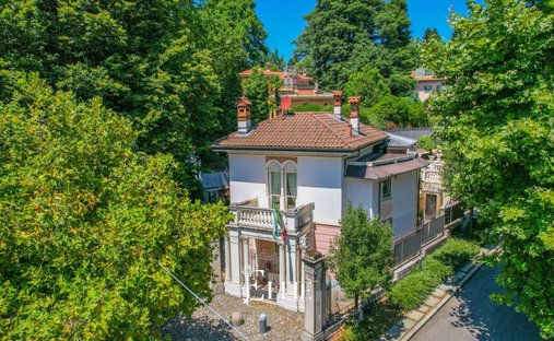 Villa in Masnago - Brunella, Varese, Lombardy 1