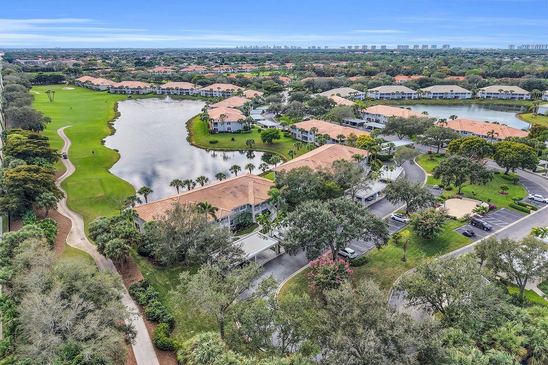 Condo in Naples, Florida, United States 3 - 16904452