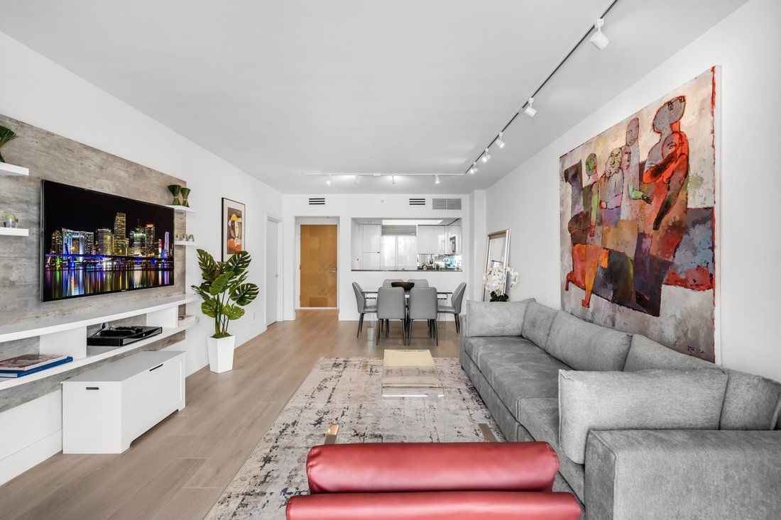 Condo in Miami Beach, Florida, United States 5 - 16904455