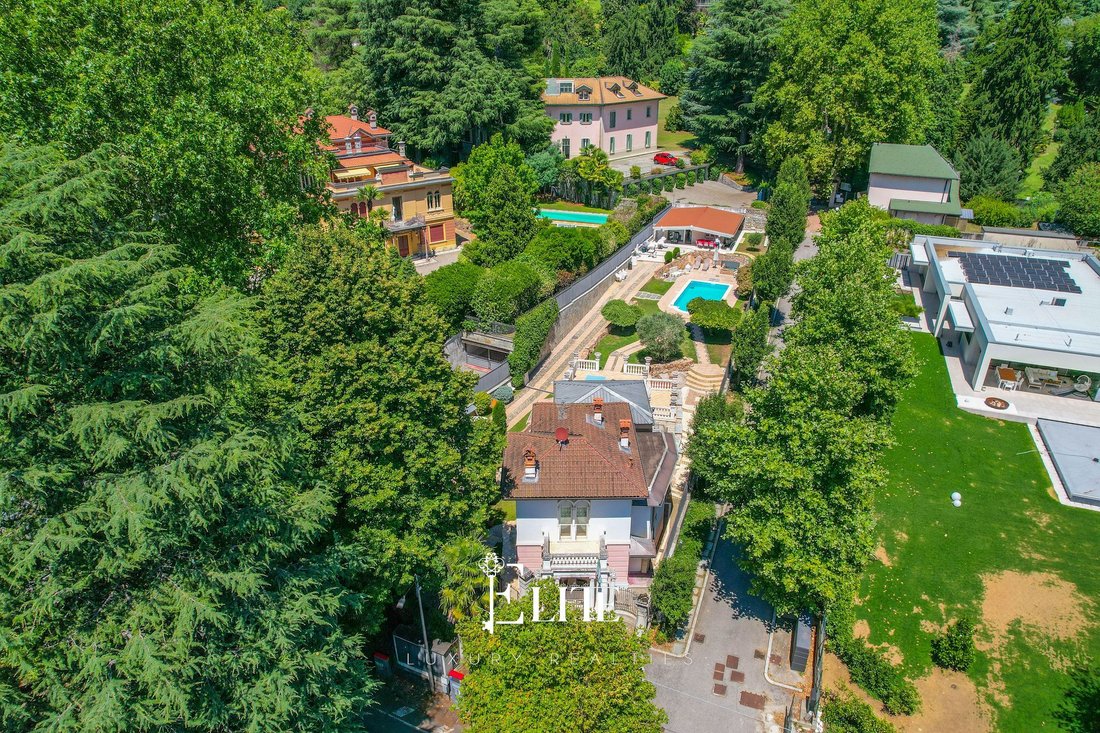 Villa in Masnago - Brunella, Varese, Lombardy 4 - 16904463