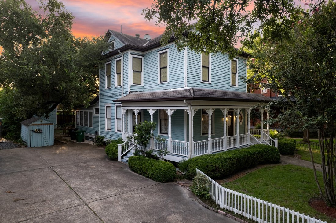 House in Houston, Texas, United States 3 - 16907823