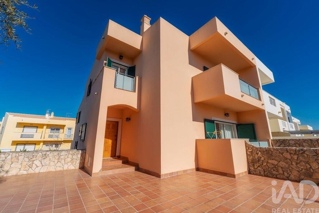 Townhouse in Olhos de Agua, Algarve, Portugal 2 - 16909171