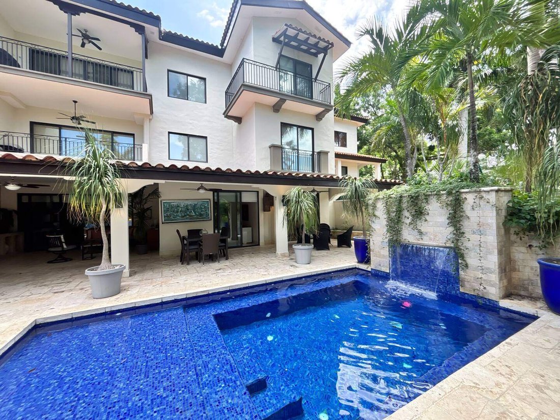 Apartment in Portobelo, Colón Province, Panama 1 - 16907337