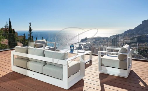Villa en Cabbe-Saint Roman, Roquebrune-Cap-Martin, Francia 1