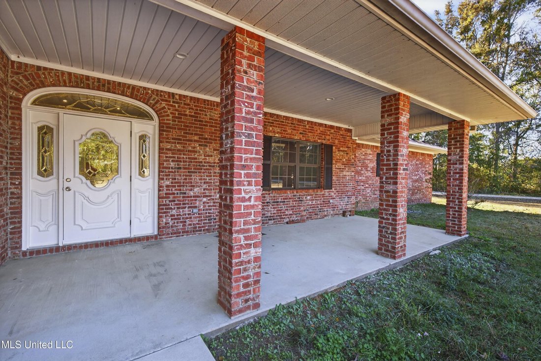 House in Gulfport, Mississippi, United States 5 - 16912322