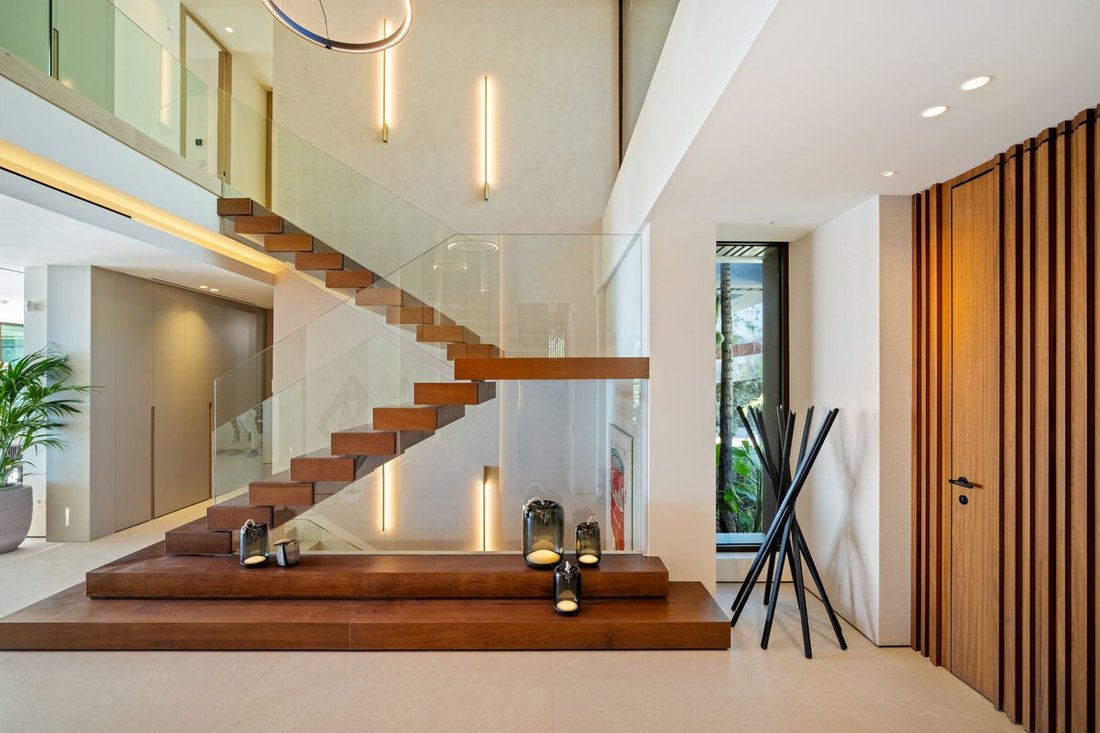 Villa in El Madroñal, Benahavis, Spain 3 - 16905463