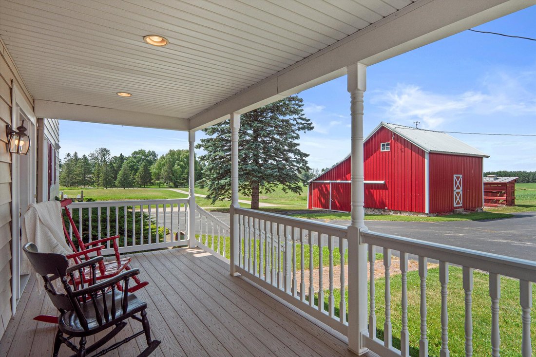 House in Hustisford, Wisconsin, United States 1 - 16907798