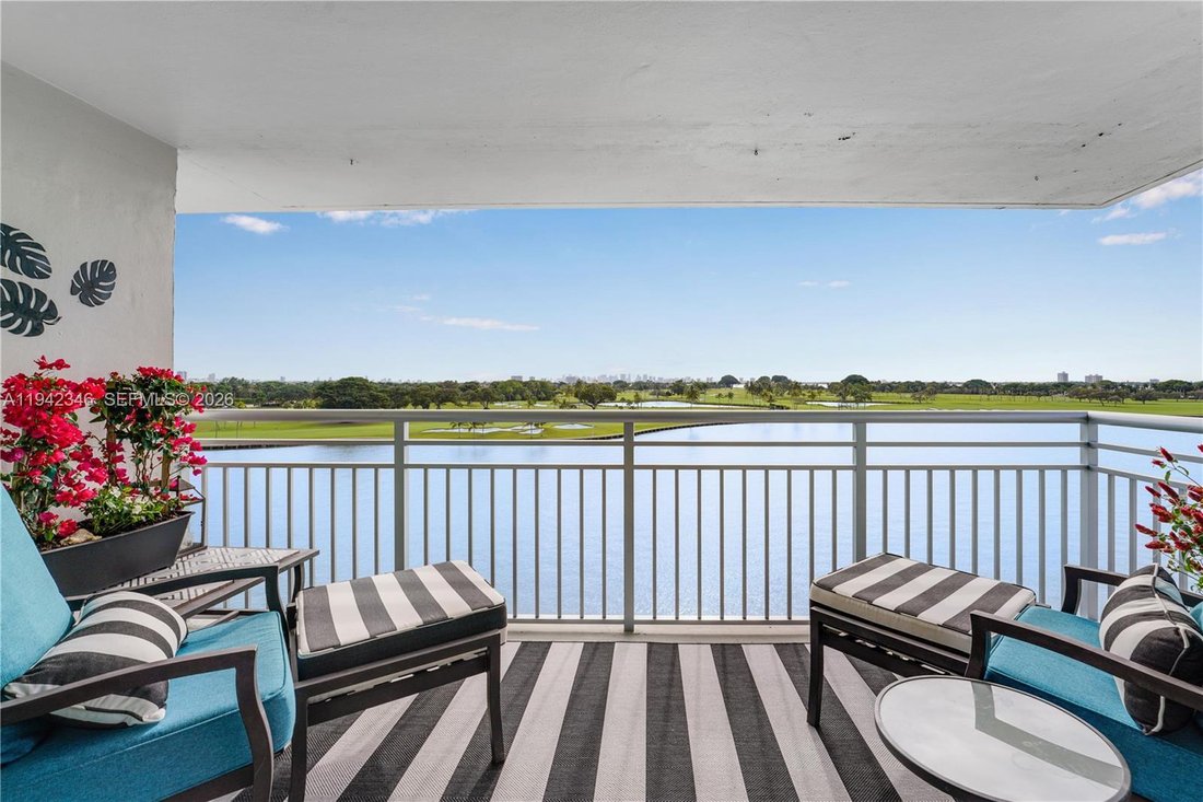 Condo in Bal Harbour, Florida, United States 1 - 16907290