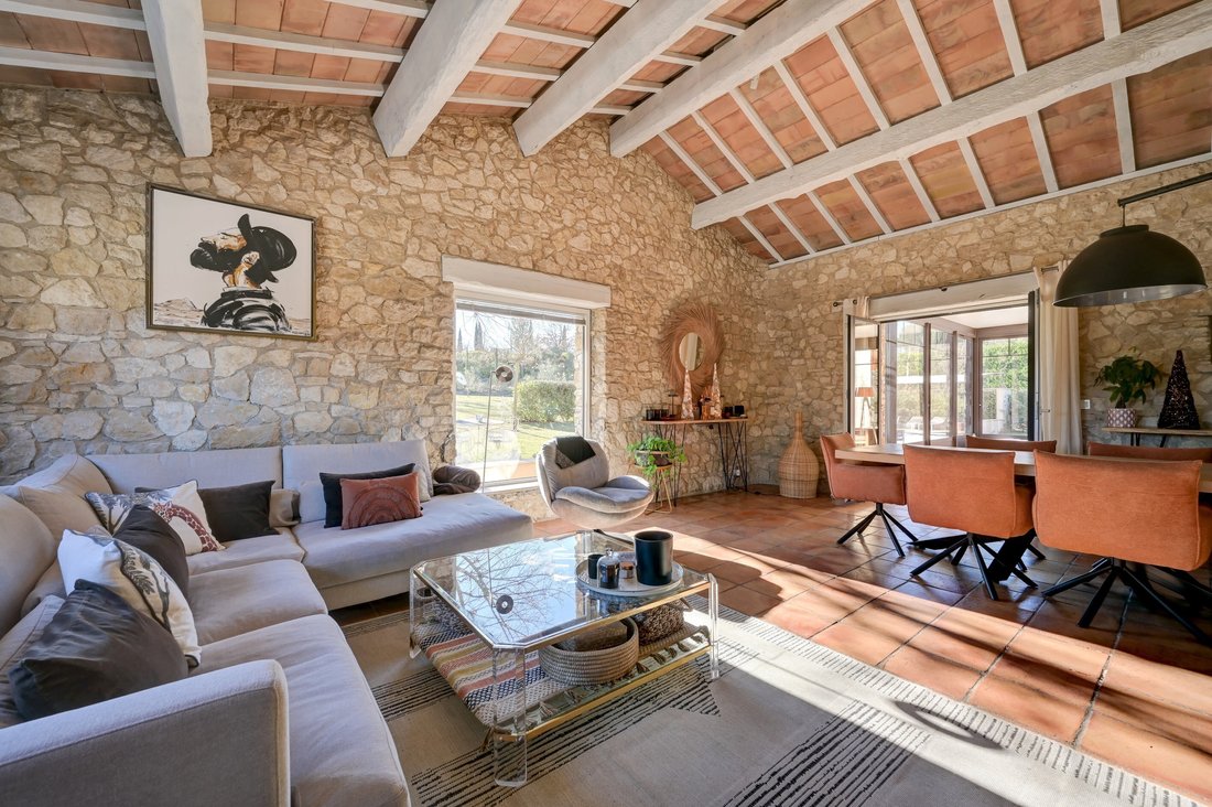 House in Centre Ancien-Cros-Lotins, Éguilles, France 4 - 16906883