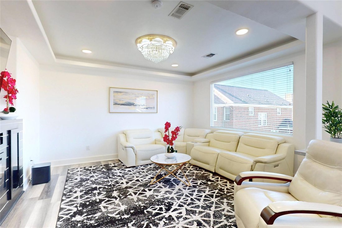 House in Houston, Texas, United States 5 - 16911479