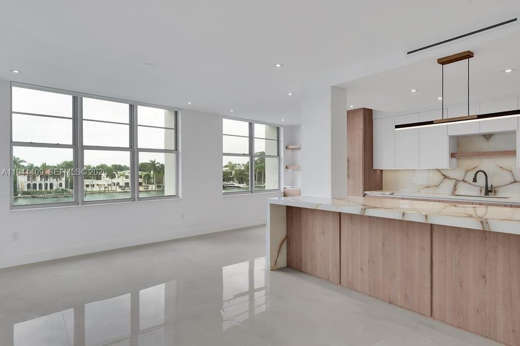 Condo in Miami Beach, Florida, United States 4 - 16907298