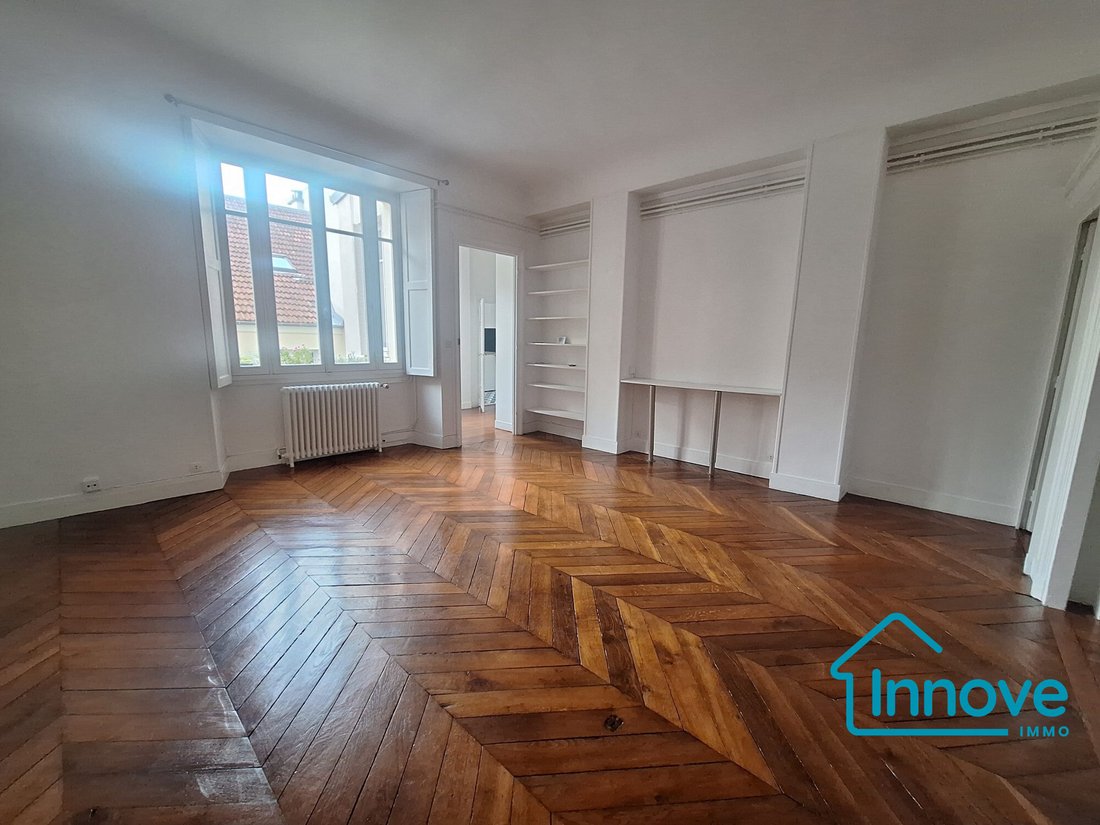 Apartment in Domaine National du Château, Versailles, France 1 - 16908266