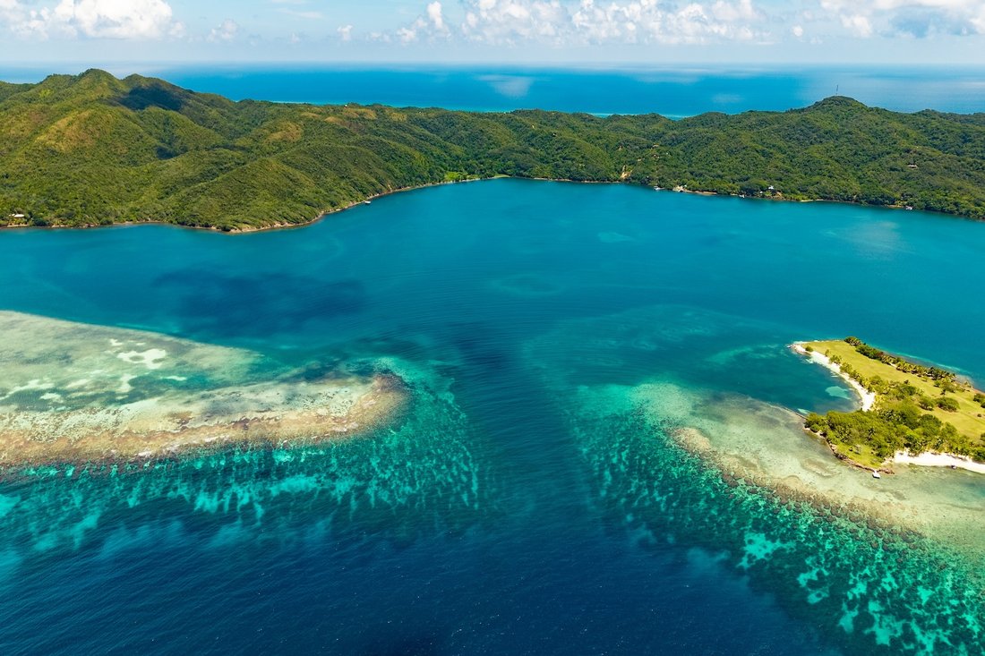 Land in Camp Bay, Bay Islands Department, Honduras 1 - 16910080