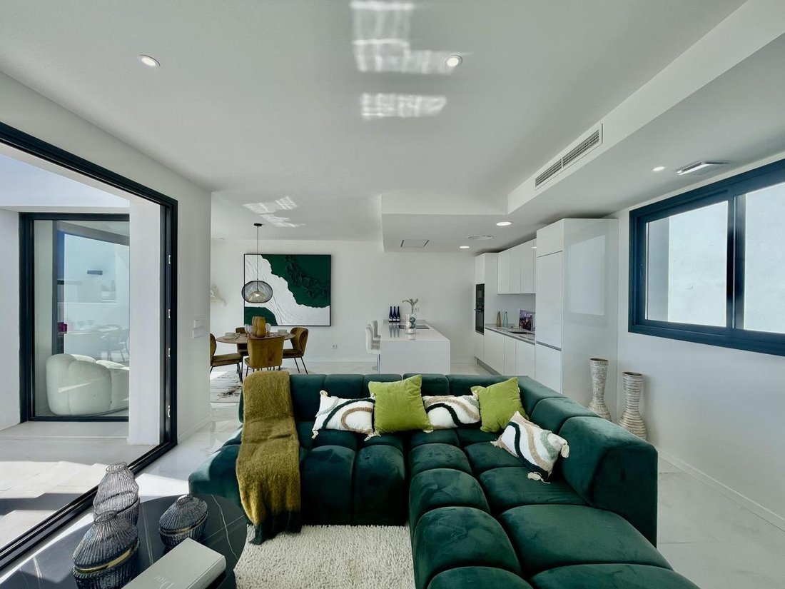 Penthouse in Estepona, Andalusia, Spain 4 - 16908588