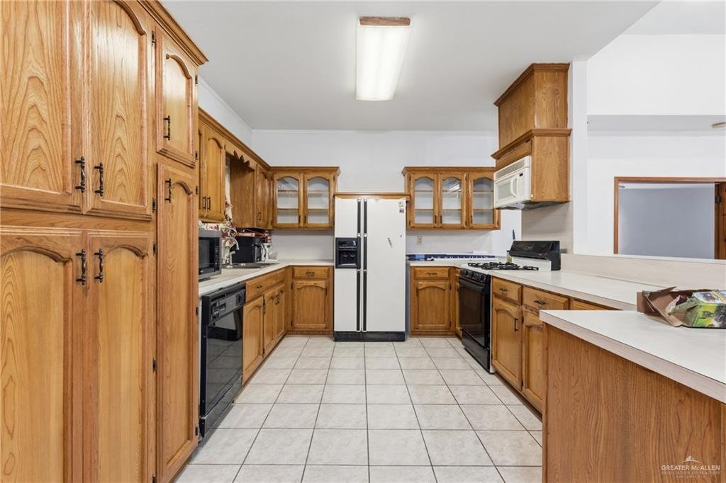 House in Edinburg, Texas, United States 5 - 16911178