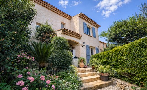 Villa à Grimaud, Provence-Alpes-Côte d'Azur, France 1