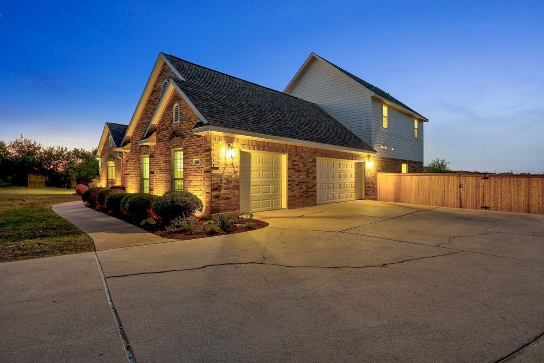 House in Georgetown, Texas, United States 3 - 16909023