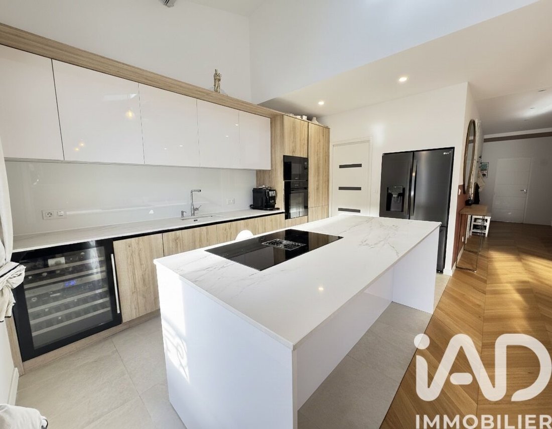 Apartment in Saint Victor, 7e Arrondissement, Marseille 1 - 16913579