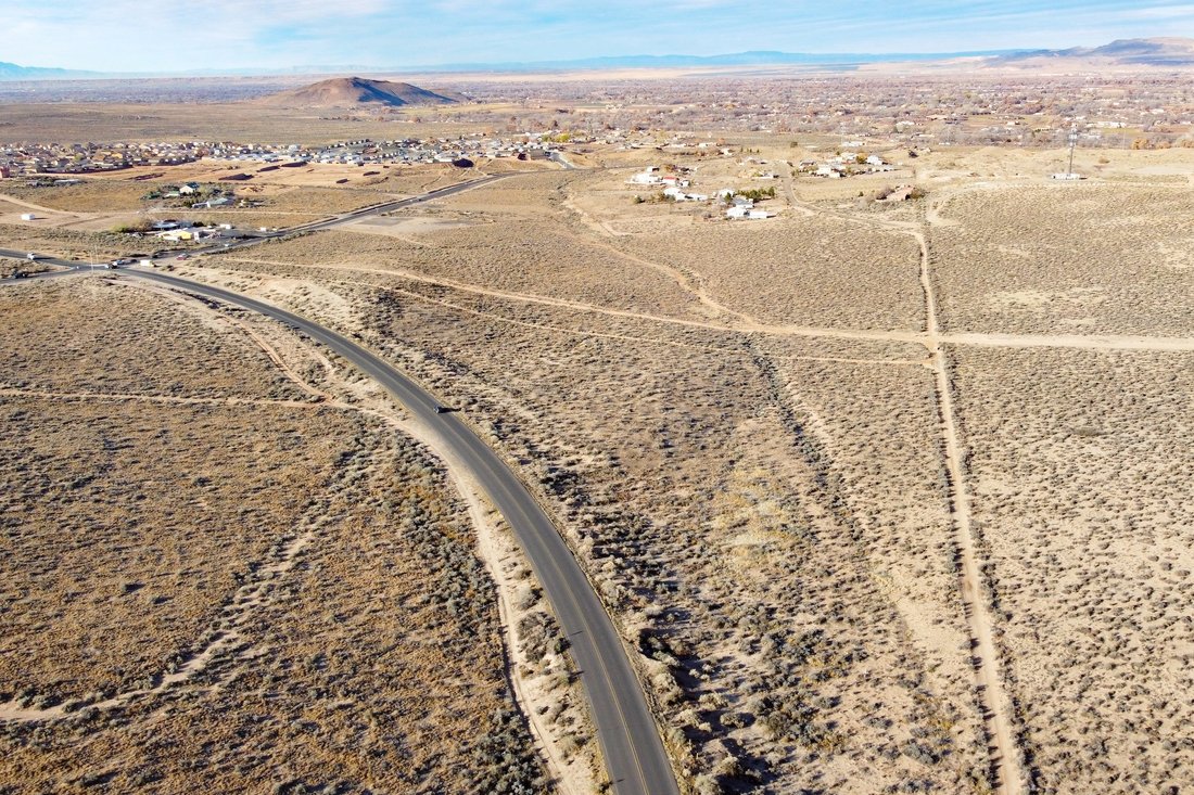 Land in Los Lunas, New Mexico, United States 3 - 16906493