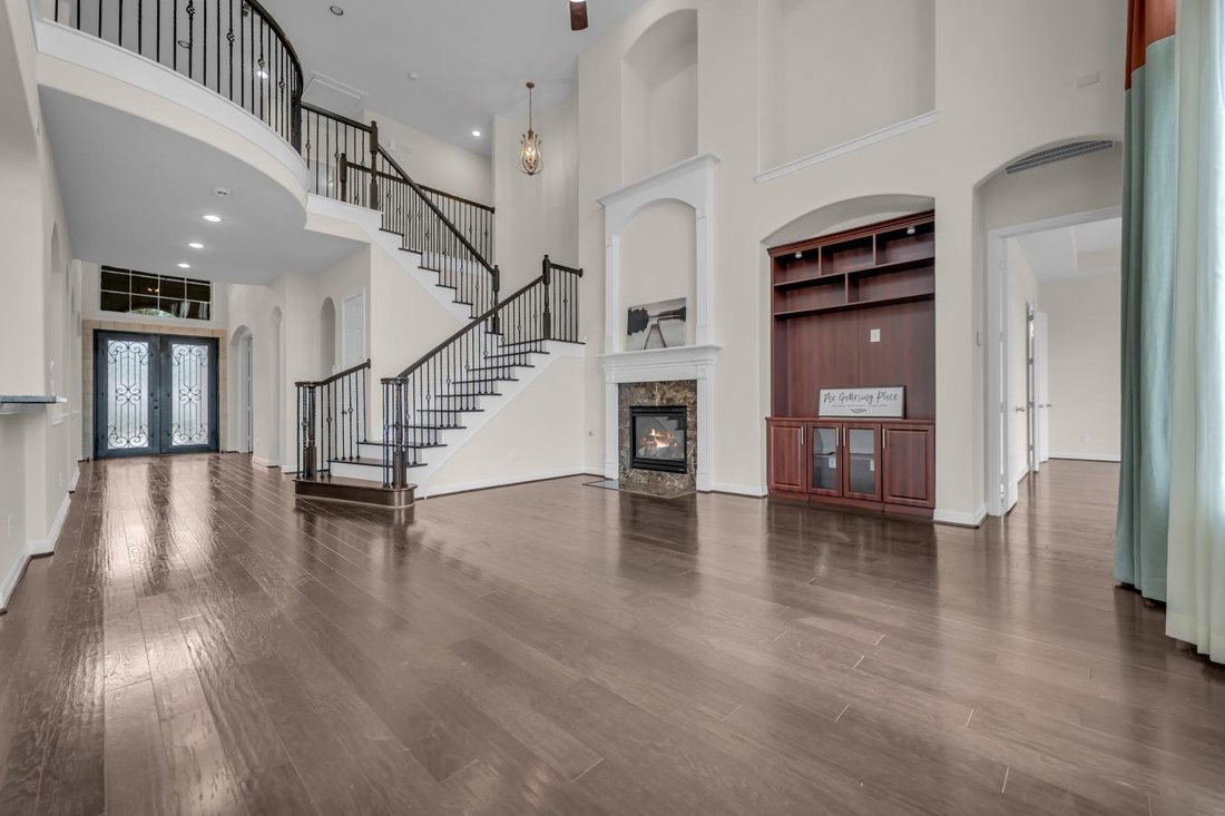 House in Sugar Land, Texas, United States 3 - 16909025