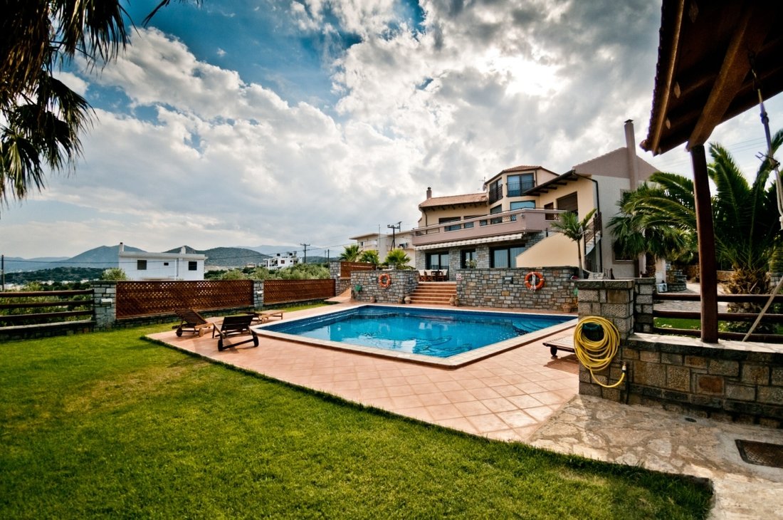 Villa in Community of Agios Nikolaos, Agios Nikolaos, Greece 2 - 16914575