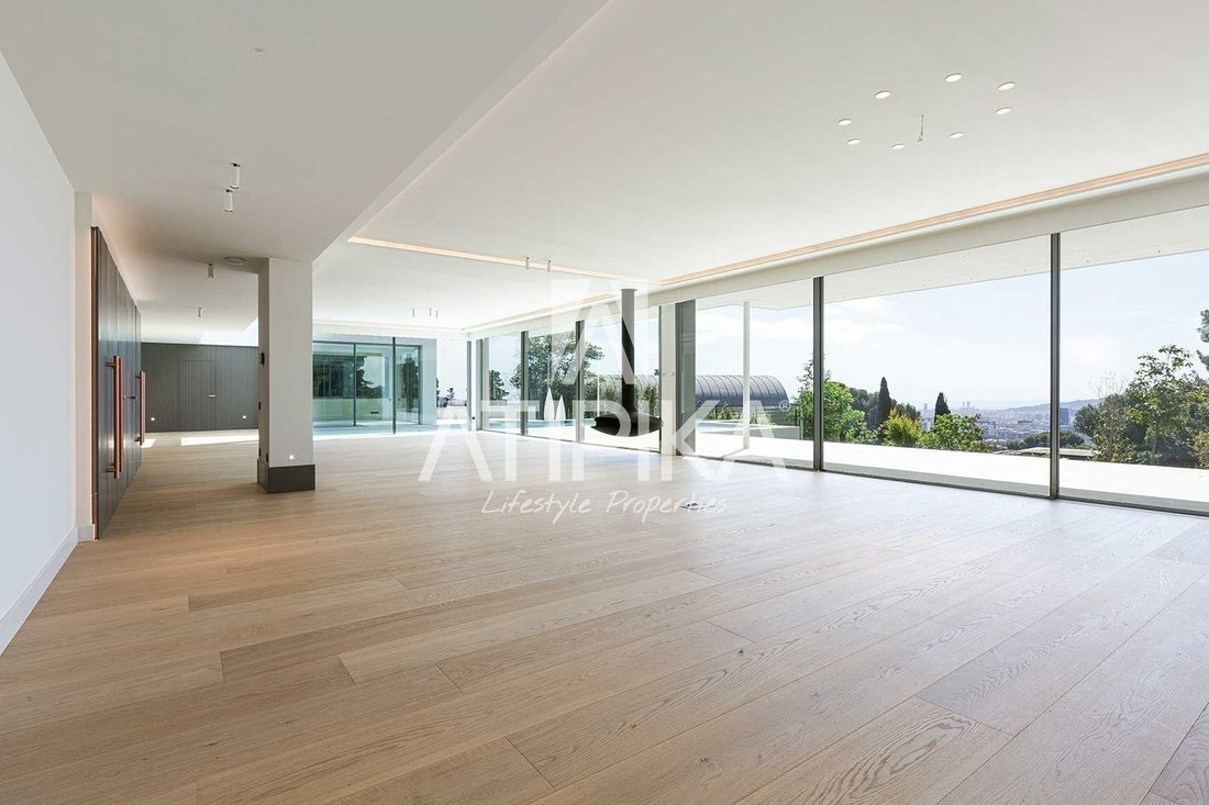 Villa in Les Corts, Barcelona, Spain 3 - 16879389