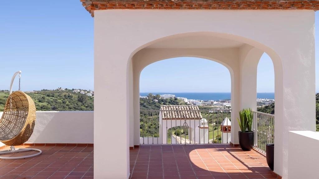 Villa in Estepona, Andalusia, Spain 5 - 16908603