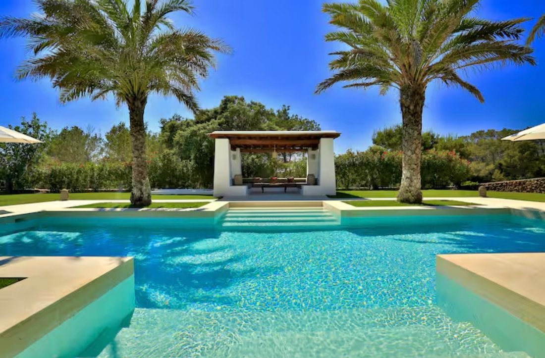 Villa in Santa Gertrudis de Fruitera, Santa Eularia des Riu, Balearic Islands 4 - 16910665