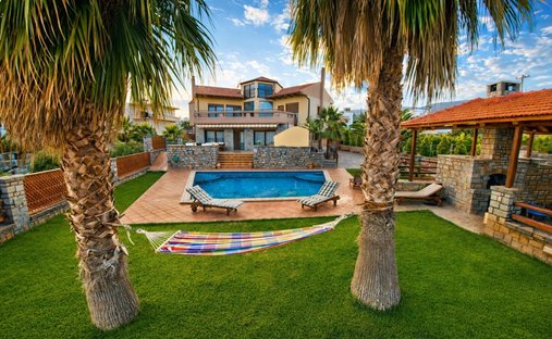Villa in Community of Agios Nikolaos, Agios Nikolaos, Greece 1