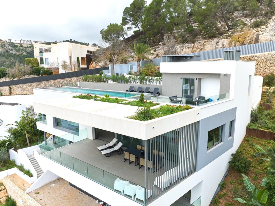 Villa in Son Vida, Palma, Balearic Islands 1 - 16908750
