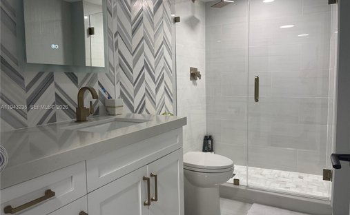 Condo in Miami Beach, Florida, United States 1