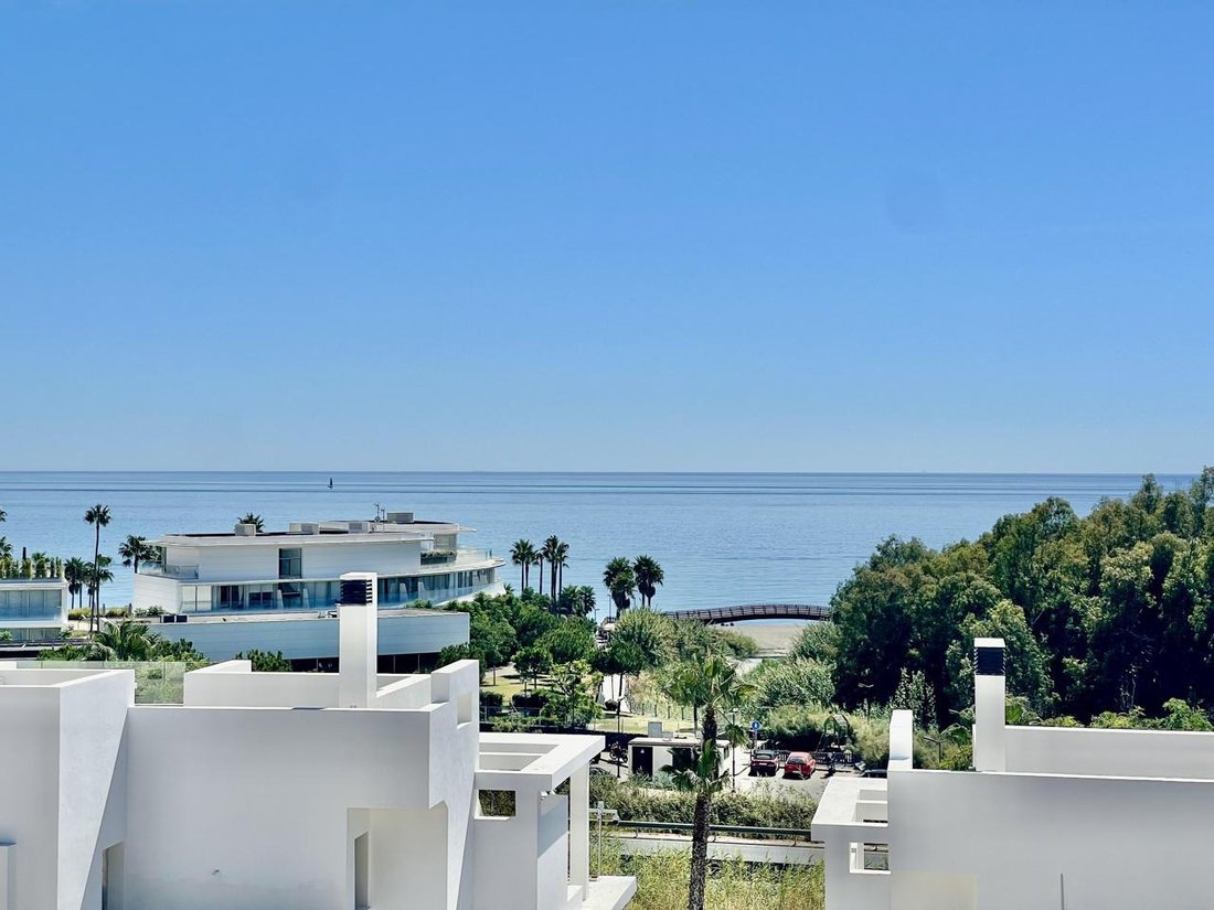 Penthouse in Estepona, Andalusia, Spain 3 - 16908588
