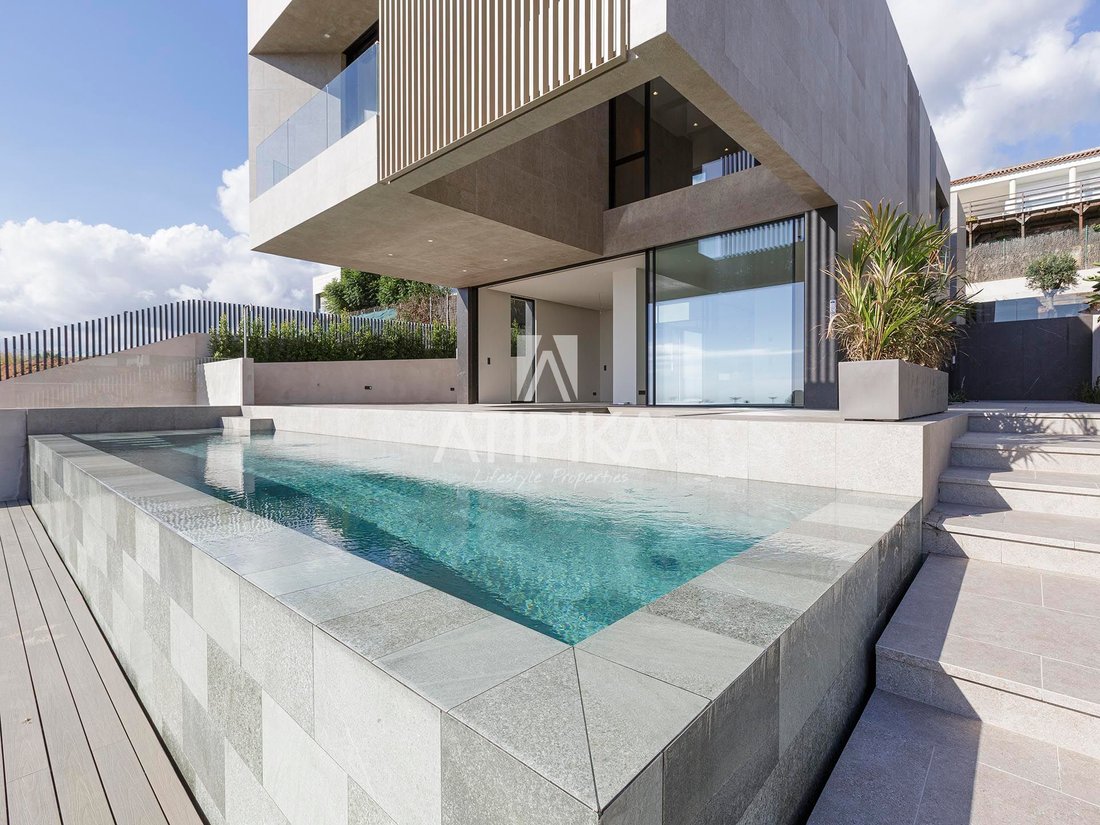 Villa in Teia, Catalonia, Spain 3 - 16879387